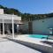 Linda Casa Piscina Churrasqueira, Wifi em Caraguatatuba - Massaguaçu /SP