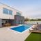 Luxury Villa Noemi