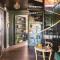 Old Hollywood Lodge-Pets, HotTub-Sauna, Speakeasy!
