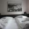 Carlton Hotel