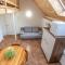 1 Bedroom Nice Apartment In Col