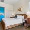 LV014 Legacy Villas Studio Overlooking the Pool - لا كينتا