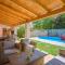 4 Bedroom Pet Friendly Home In Zminj