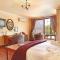 Harfield Guest Villa