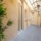 Apartments Florence- Guelfa delight with Courtyard