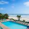 Days Inn by Wyndham Daytona Oceanfront - Daytona Beach