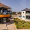 Lovely 13-Bed Complex on Cape Point Beach Bakau