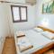 Radic Rooms