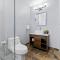 The Mountaineer by InstantSuites Pool & HotTub - Канмор