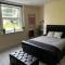 No.2 Beechcroft / Park-Side / Ping Pong & Garden - Liverpool