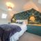 Acorn Cottage H
