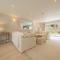 Limestone House 4