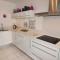 3 Bedroom Nice Home In Aigues-Mortes - Aigues-Mortes