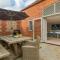 1 Railway Cottages H