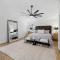 Sandpiper Cottage- Walk to Beach and Pier