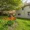 Daisy Cottage H