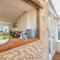 Daisy Cottage H