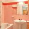 Appartement 2P, 4 Couchages, Terrasse et Salon de Jardin à 200m de la Plage, Fréjus - FR-1-226A-22