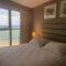 HY BEACH FLATS - INTERNATIONAL
