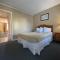 Polynesian Oceanfront Hotel