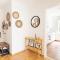 Spacious 52 sqm Cozy Flat - Free Parking - 10 min to Lausanne Old Town