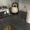 Entire 2 bed apartment - Up to 4 guest - 10 min from station & town centre