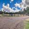 Convenient Pinetop Apt, 1-2 Mi To Golfing!