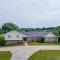 The Magnolia Suite at Hilltop Acres - Clarksville, TN (1335 Whitt Ln)