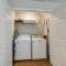 Franklin Haven by Johnathan (1010 Franklin, #A)