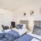 Sea View Apartment Two - Uk36847