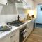 Comfy fully contained 2 bedroom home