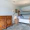 Newport Beach House 1 block from the beach FREE pickleball courts and 5 beach cruisers - شاطئ نيوبورت