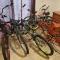 Newport Beach House 1 block from the beach FREE pickleball courts and 5 beach cruisers - شاطئ نيوبورت