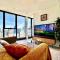 Highrise best location 2baths - ملبورن