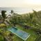 Black Beach Villa - Absolute Beachfront - Tabanan