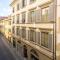 Apartments Florence- Chandelier apartment