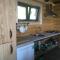 Mountain Log Cabin O Lobo
