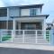 Yarra Park, Up to 10 Pax, 5 Bedrooms, 4 Bathrooms, 2 Car Parks by Star Home