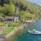 The Writer’s Nest Waterfront Villa by Rent All Como