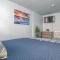 King Crab Retreat - Combo - Meredith Lodging - روكواي بيتش