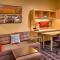 TownePlace Suites by Marriott Dickinson - 迪金森