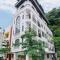 Cat Ba Green Pearl Hotel