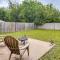 Waxahachie Townhome with Fire Pit - Near Downtown! - Waxahachie
