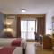 Maple Hotel