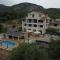 Villa Mike 105