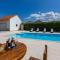 MP Luxury Holiday Home with swimming pool - Zadar