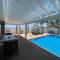 Villa Angel - Exotic Villa 200m From Beach