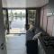 Stoere HOUSEBOAT op toplocatie! - Belt-Schutsloot