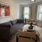 Crown Heights Charmer with private backyard access - Бруклин