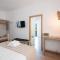 Miles Away Luxury Apartments - Platis Gialos